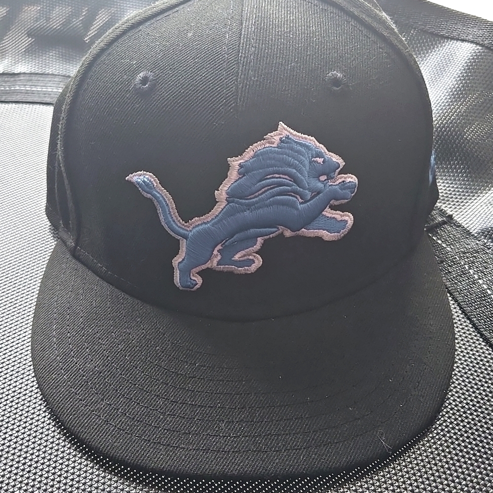Detroit Lions Cap size 7